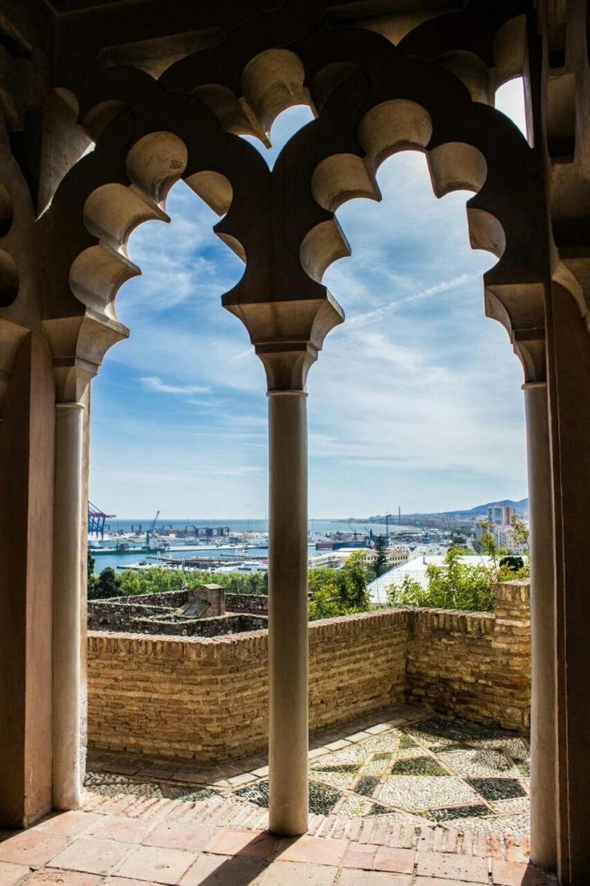 Апартаменты La Bella Escondida Piscina Campo De Golf Solarium Y Parking En Centro Historico Малага Экстерьер фото