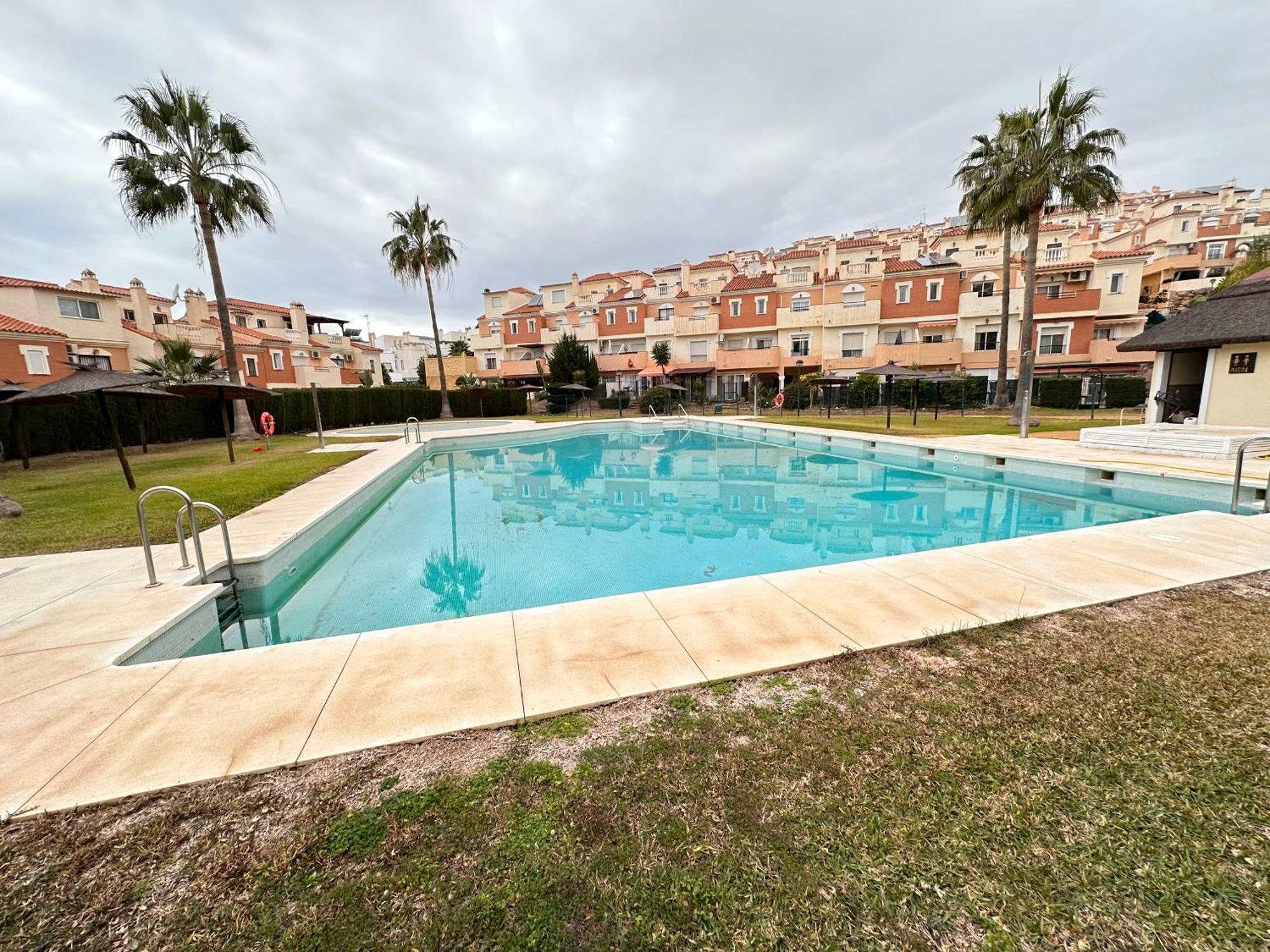 Апартаменты La Bella Escondida Piscina Campo De Golf Solarium Y Parking En Centro Historico Малага Экстерьер фото